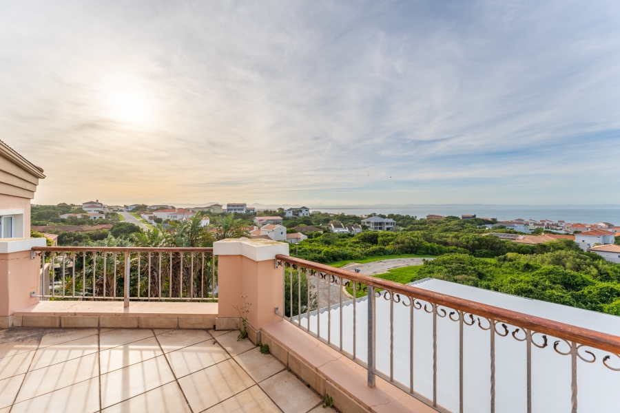 3 Bedroom Property for Sale in Port St Francis Eastern Cape